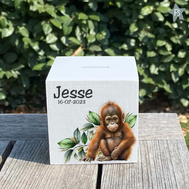 Sale Houten spaarpot aapje met naam Spaarpot Met Naam | Kraamcadeau Meisje