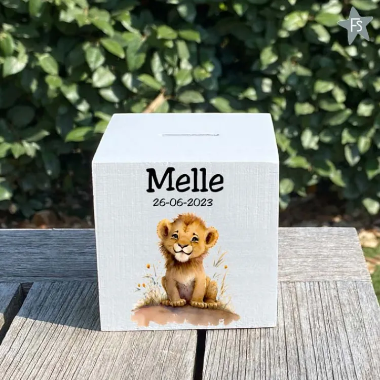 Sale Houten spaarpot leeuwtje met naam Spaarpot Met Naam | Kraamcadeau Meisje