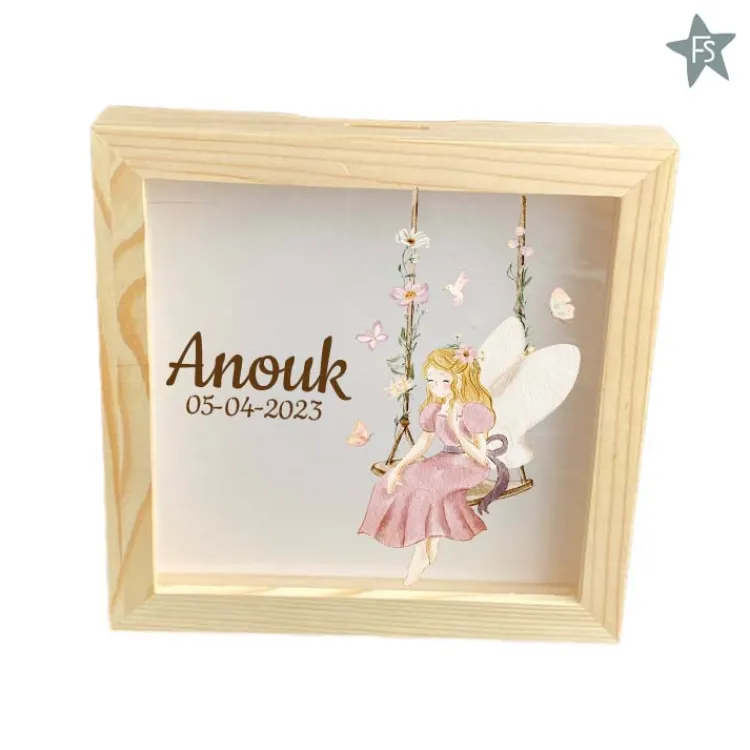 Online Houten Spaarpot met naam en Fee - Fairy Spaarpot Met Naam | Kraamcadeau Meisje