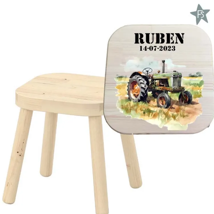 Online Krukje met naam en tractor groen Kinderkrukje | Kraamcadeau Jongen